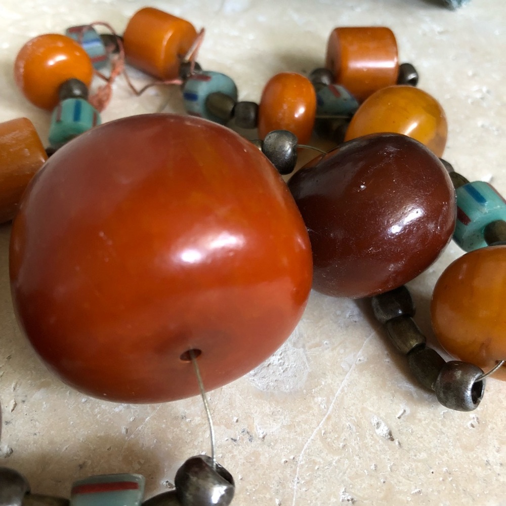 NATURAL BALTIC AMBER BUTTERSCOTCH EGG YOLK BEADS - Picture 3 of 6